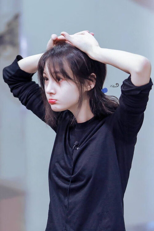 维京后裔与绿色奇迹，当萨卡拉开英超鸿沟，爱尔兰人打穿蓝黑铁壁