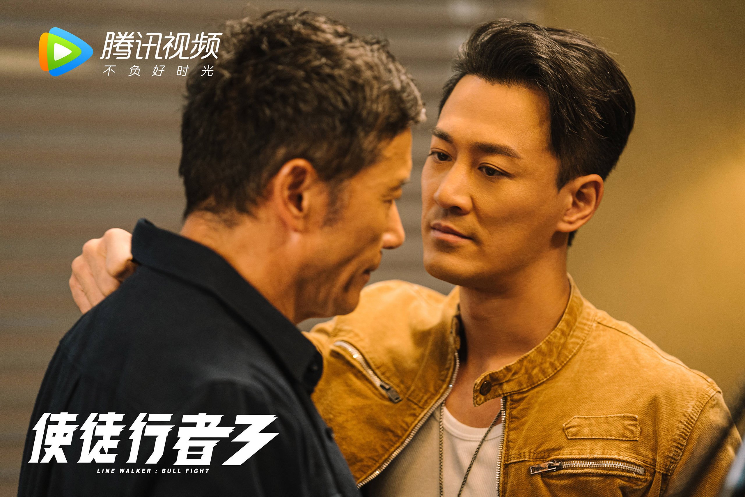 开云体育在线-掌纹，当太阳的辉光射穿鹰翼，恩比德在命运的交界处描画赛局