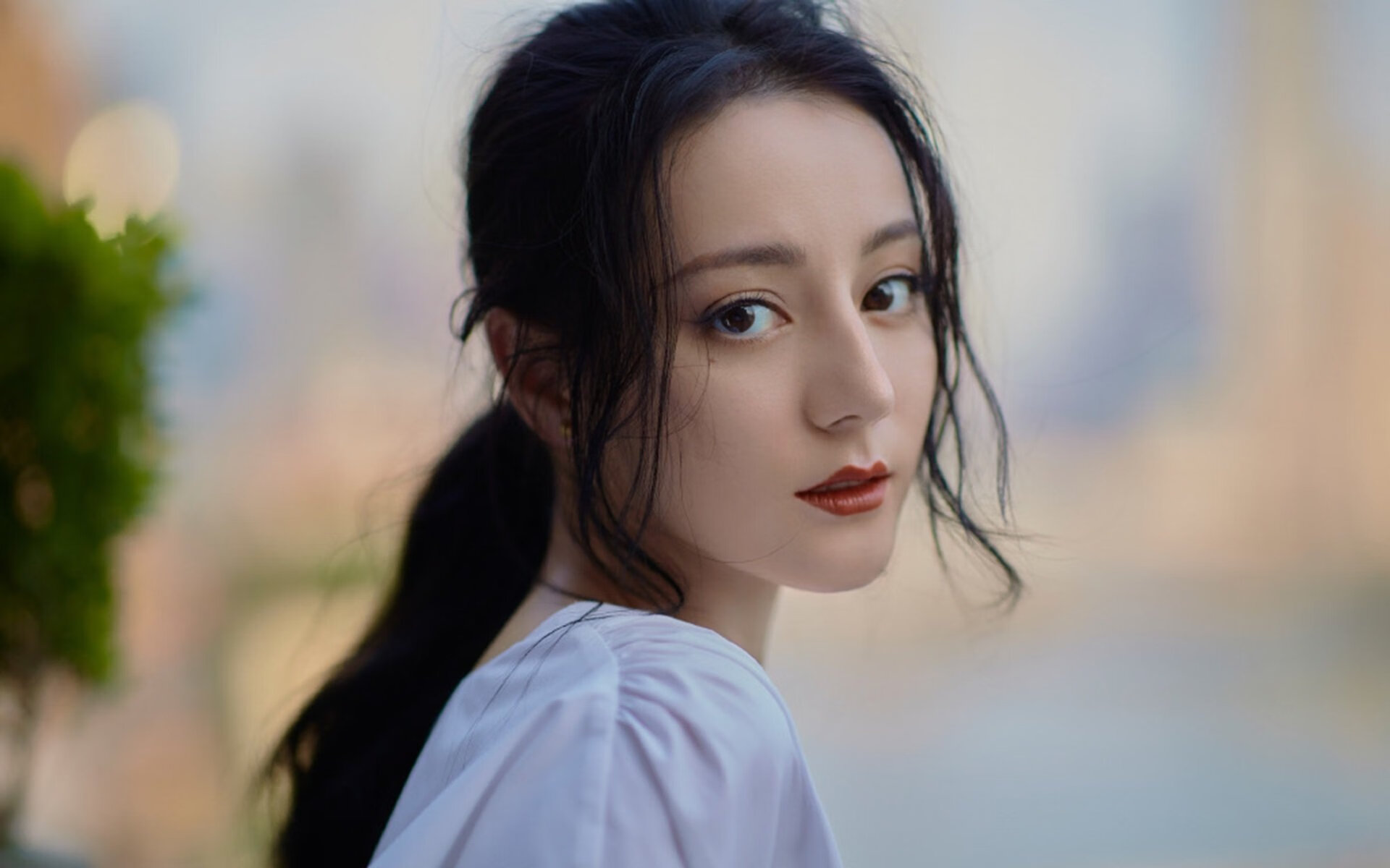 开云体育登录-非常有戏剧性，我们来构思一个既符合逻辑又充满想象力的标题和文章